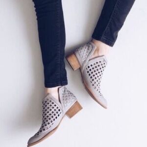 Jeffery Campbell Taggart Heeled Ankle Boots - 9